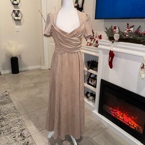 Boston Proper Beige Maxi Dress Size 8